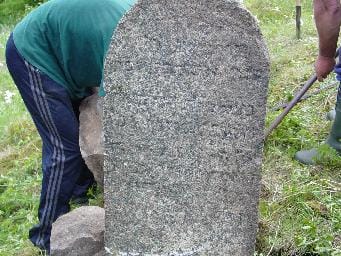 Tombstone DSC00417