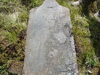 Tombstone DSC00428